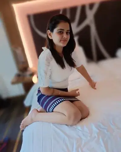 Escort Service In Saharaganj